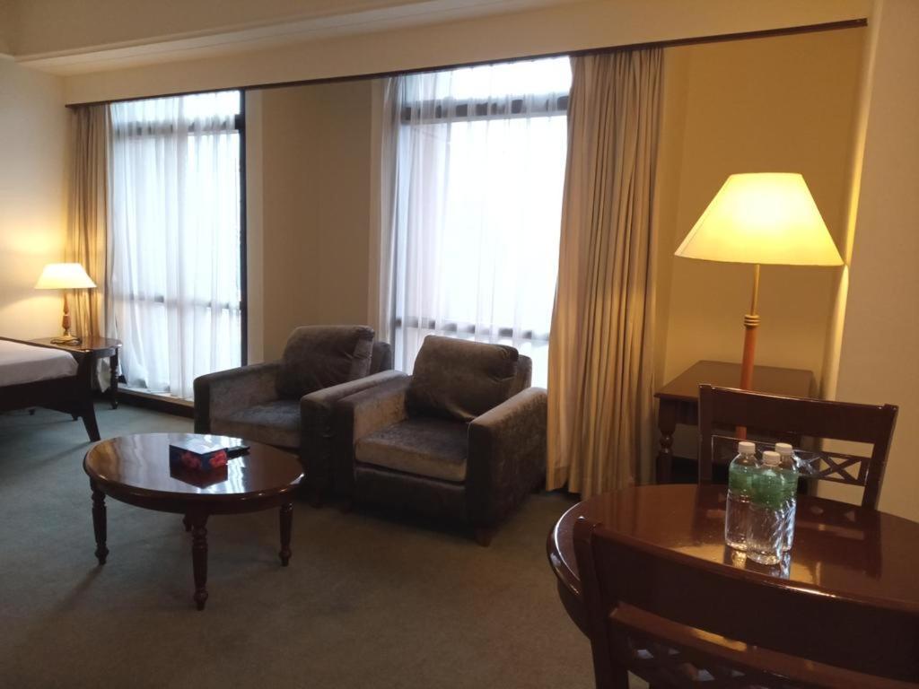 Sky Kl Suite At Time Square Kuala Lumpur Buitenkant foto